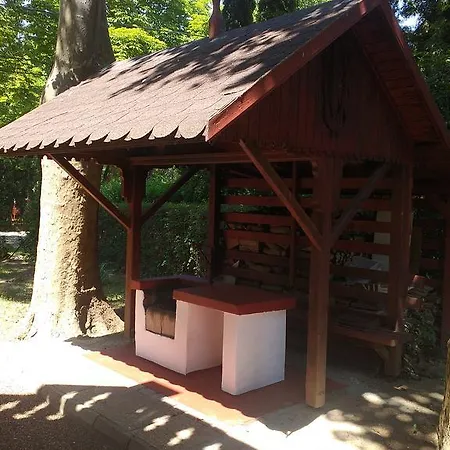 Prázdninový dům Balatonszemesi Nyaralohaz