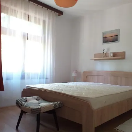 Prázdninový dům Balatonszemesi Nyaralohaz