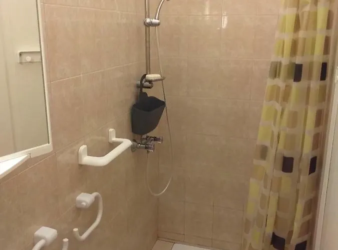 Balatonszemesi Nyaralohaz * Balatonszárszó