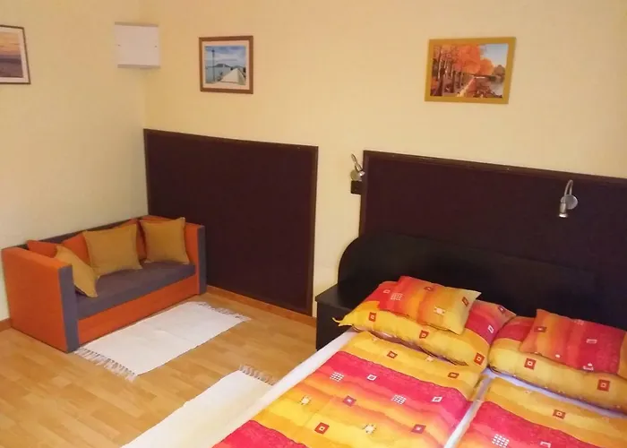 Balatonszemesi Nyaralohaz