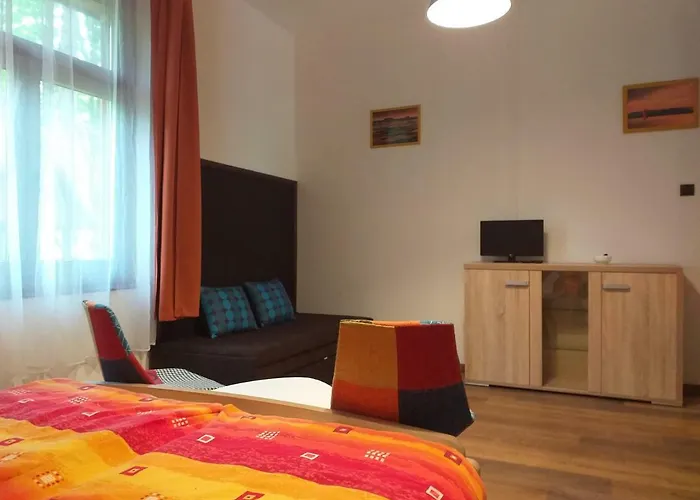 Balatonszemesi Nyaralohaz